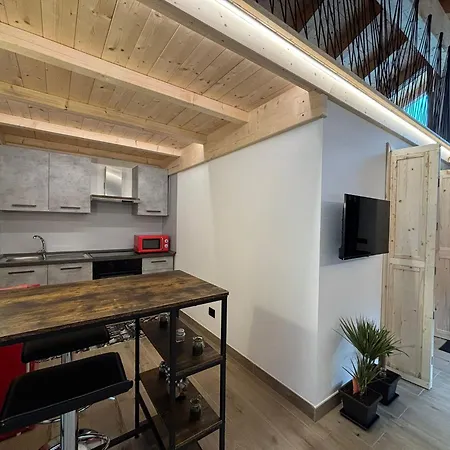 Casetta Vanda * 圣斯特凡诺迪凯德